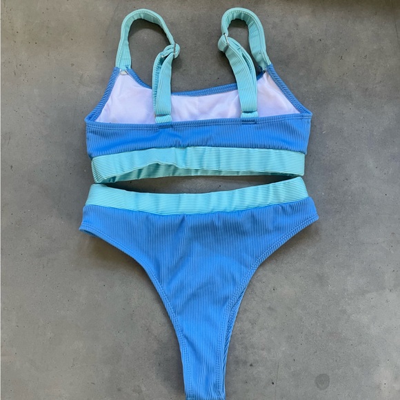 Swim Set in Blue - Picture 3 of 5